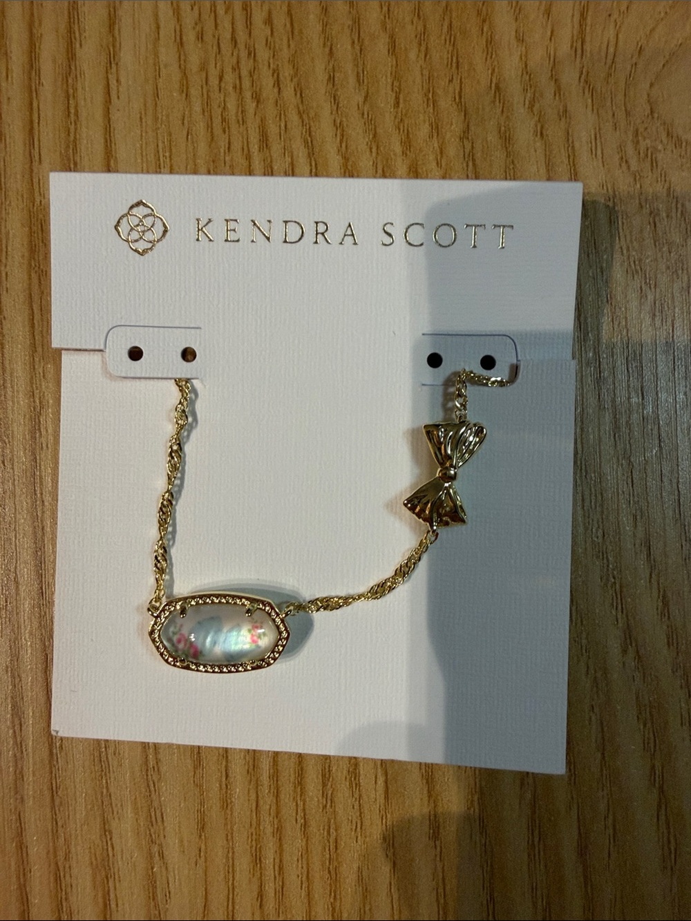 Kendra Scott Gold Necklace with Iridescent Mother-of-Pearl Oval
